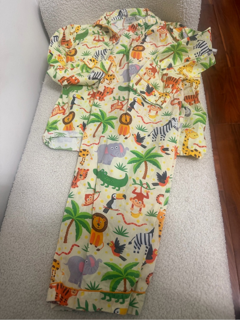 Animal printed pajamas - 7 to 8 years